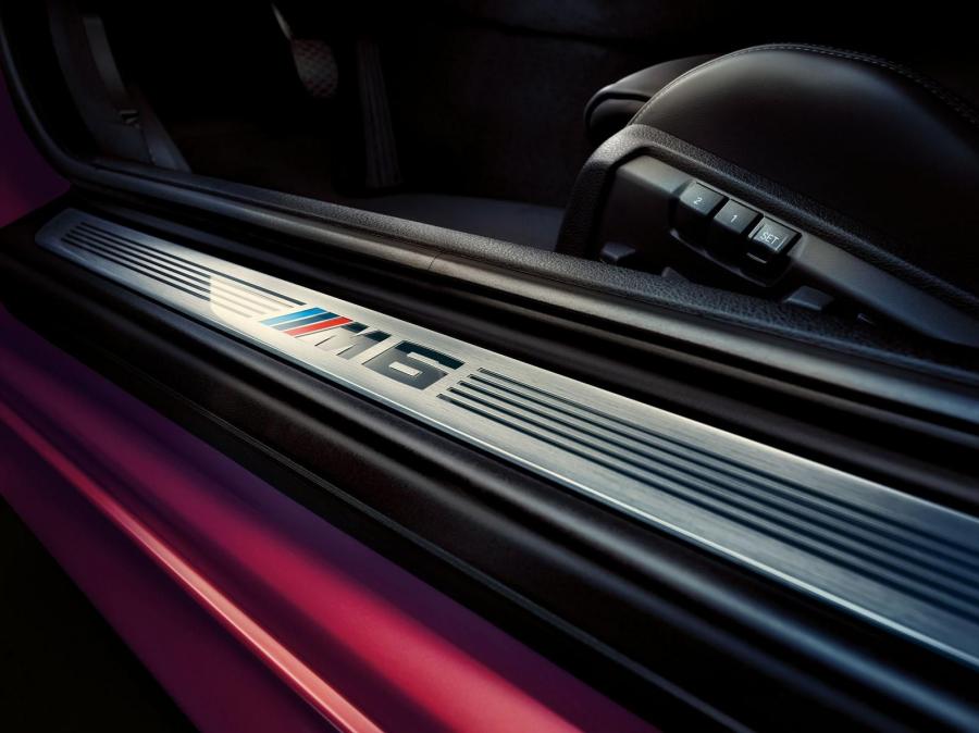  BMW M6 Coupe Competition Package 2015 года  (фото 10 из 14)
